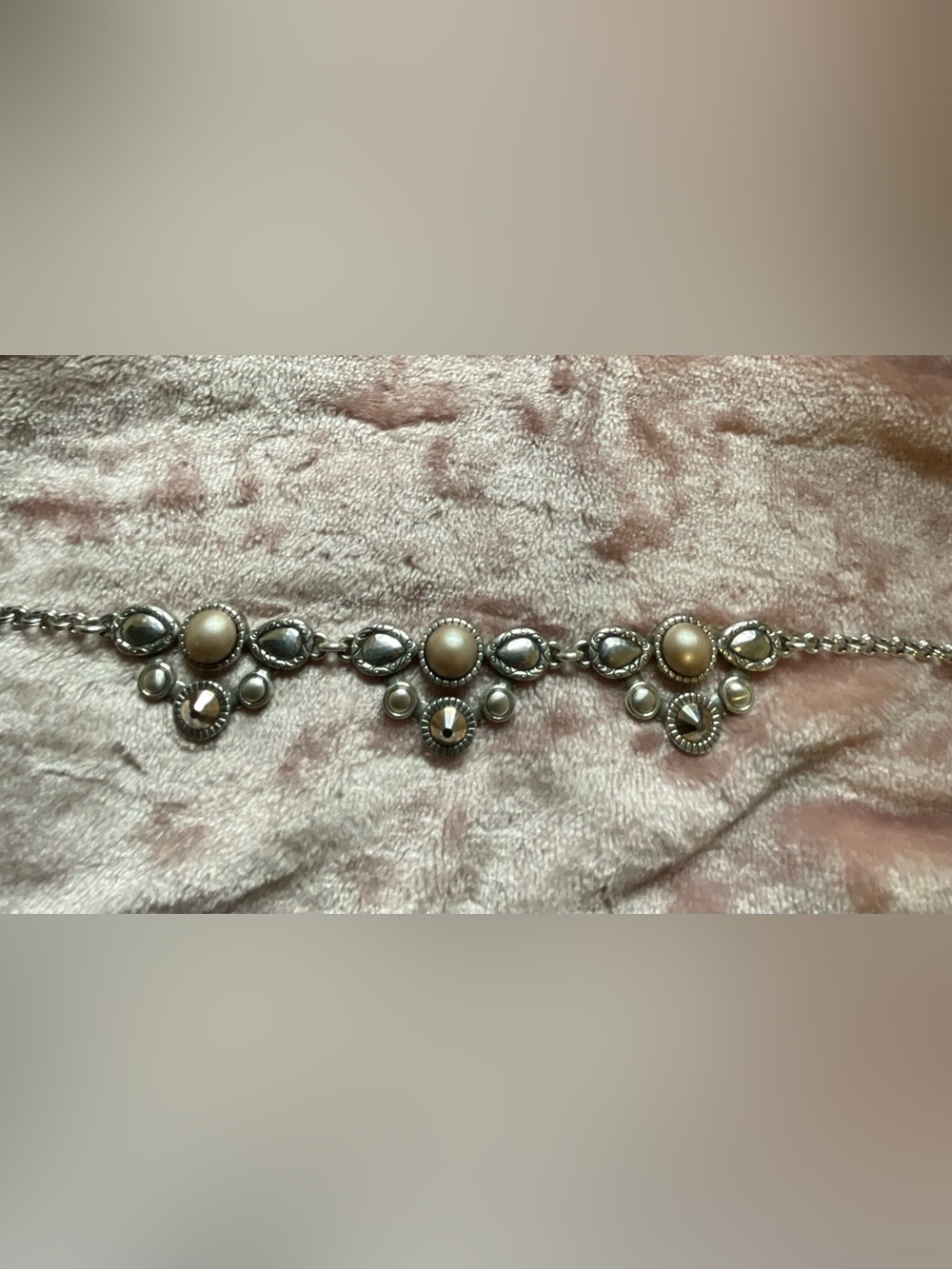 Brighton Pastille Collar Rose Crystal Pearl Necklace - Picture 4 of 5
